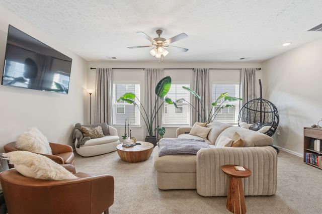 107 Jean Alyne Dotson Dr, La Vergne, TN 37086