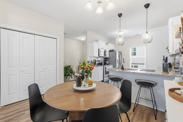 107 Jean Alyne Dotson Dr, La Vergne, TN 37086