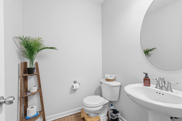 107 Jean Alyne Dotson Dr, La Vergne, TN 37086