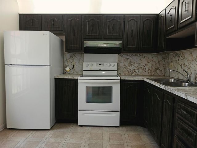 713 Nantucket Circle B, Lake Worth, FL 33467