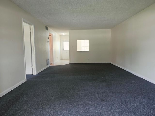 713 Nantucket Circle B, Lake Worth, FL 33467