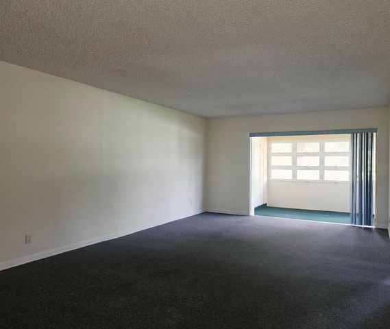 713 Nantucket Circle B, Lake Worth, FL 33467