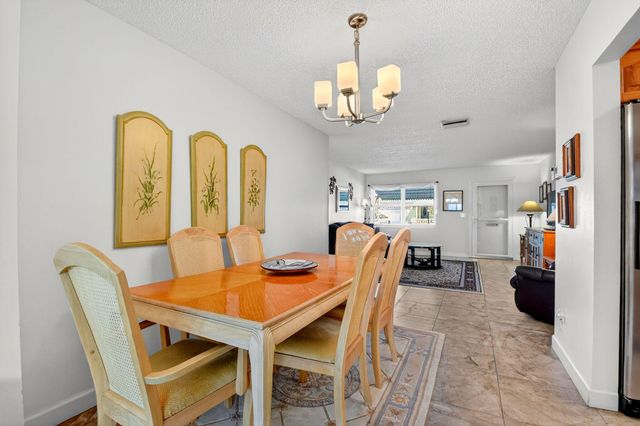 2088 SW 14th Avenue, Boynton Beach, FL 33426