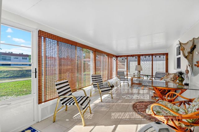 2088 SW 14th Avenue, Boynton Beach, FL 33426