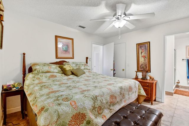 2088 SW 14th Avenue, Boynton Beach, FL 33426