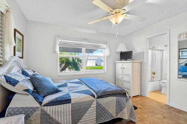 2088 SW 14th Avenue, Boynton Beach, FL 33426