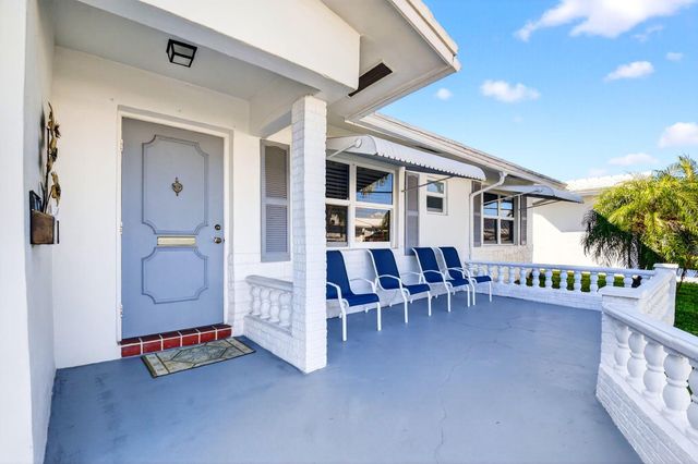 2088 SW 14th Avenue, Boynton Beach, FL 33426