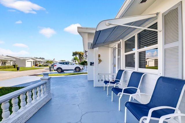 2088 SW 14th Avenue, Boynton Beach, FL 33426