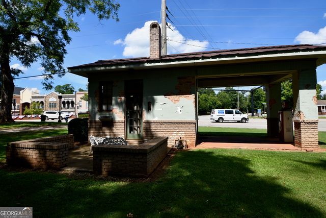 7 & 18 Main Street, Watkinsville, GA 30677