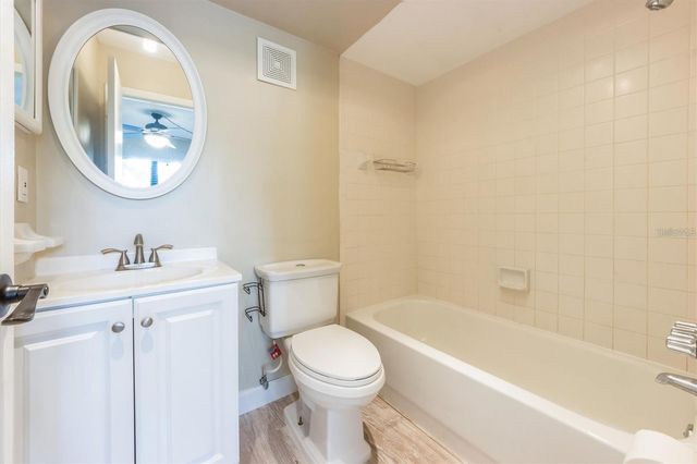 2903 62ND STREET W 303, Bradenton, FL 34209