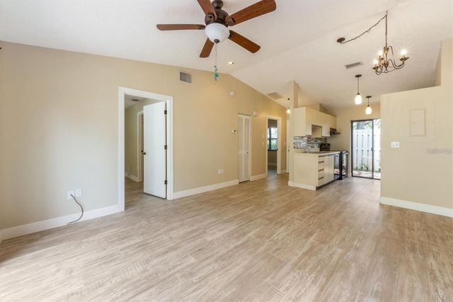 2903 62ND STREET W 303, Bradenton, FL 34209