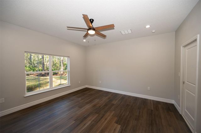 2390 9TH AVE, Deland, FL 32724