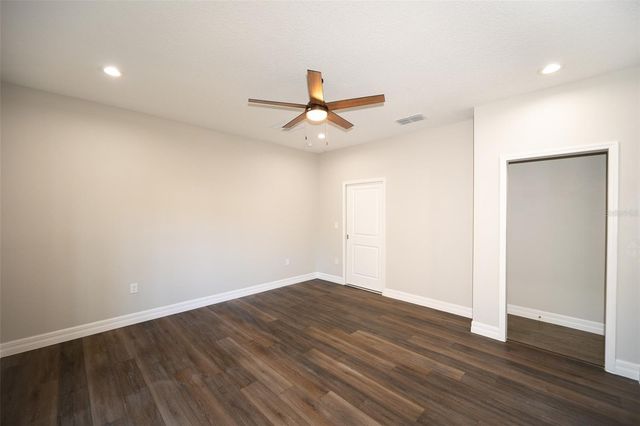 2390 9TH AVE, Deland, FL 32724