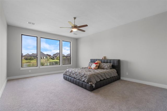 140 Lakehouse Landing Drive, Katy, TX 77493