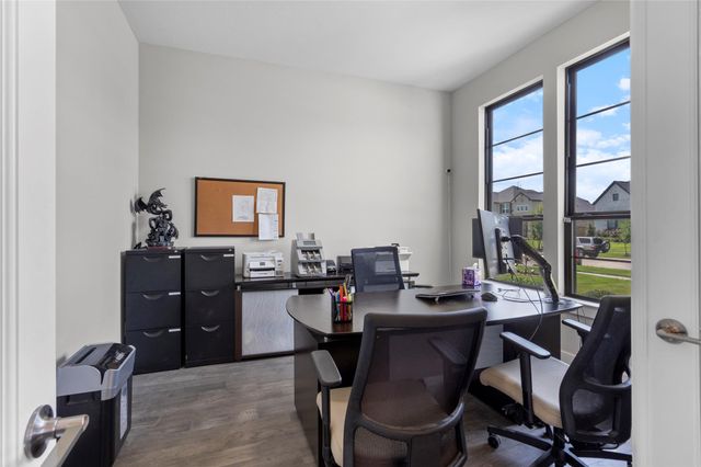 140 Lakehouse Landing Drive, Katy, TX 77493