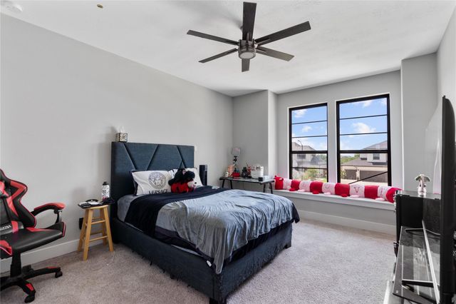 140 Lakehouse Landing Drive, Katy, TX 77493