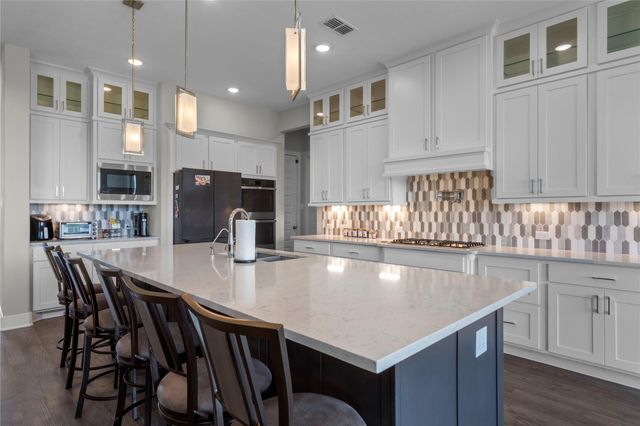 140 Lakehouse Landing Drive, Katy, TX 77493