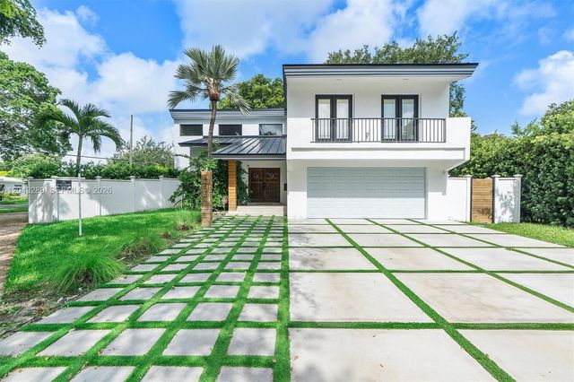 9200 NE 12th Ave, Miami Shores, FL 33138