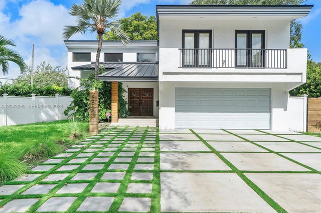 9200 NE 12th Ave, Miami Shores, FL 33138