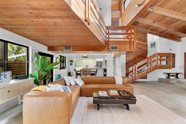 9200 NE 12th Ave, Miami Shores, FL 33138