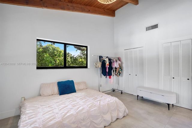 9200 NE 12th Ave, Miami Shores, FL 33138