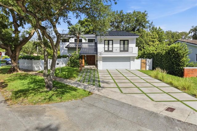 9200 NE 12th Ave, Miami Shores, FL 33138
