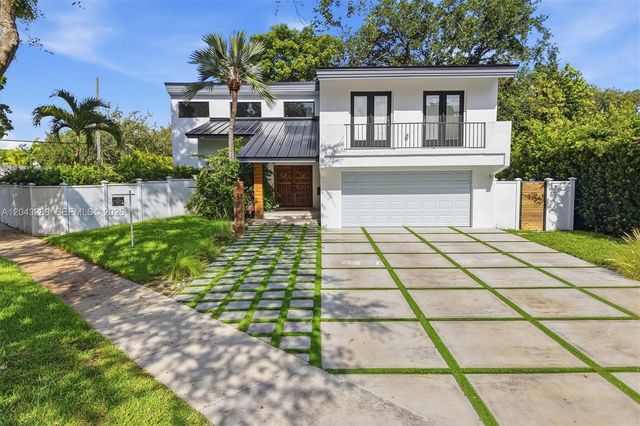 9200 NE 12th Ave, Miami Shores, FL 33138