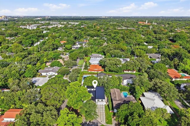 9200 NE 12th Ave, Miami Shores, FL 33138