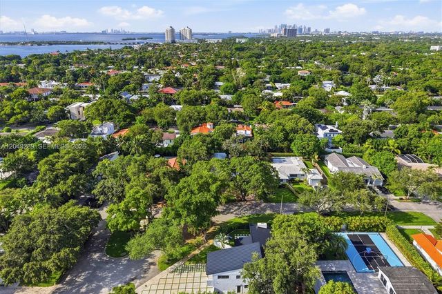 9200 NE 12th Ave, Miami Shores, FL 33138