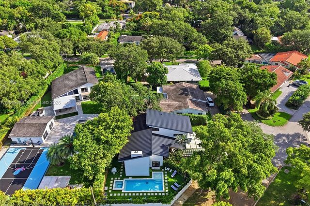 9200 NE 12th Ave, Miami Shores, FL 33138