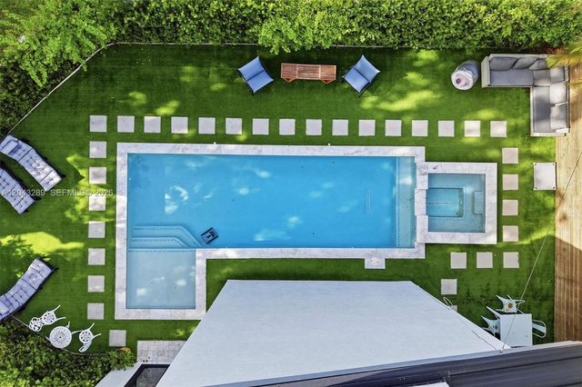 9200 NE 12th Ave, Miami Shores, FL 33138