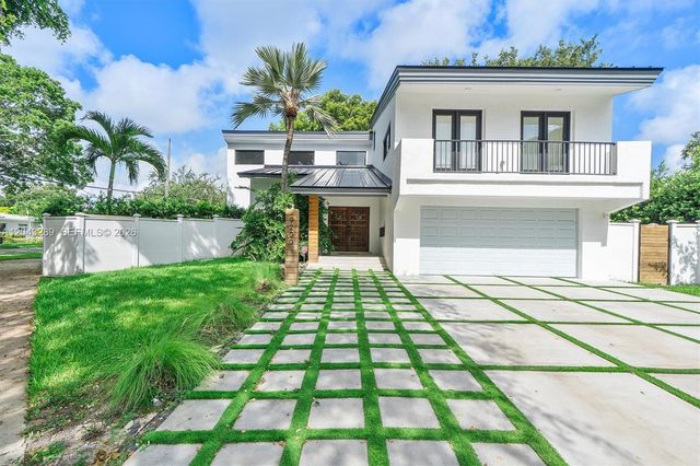 9200 NE 12th Ave, Miami Shores, FL 33138