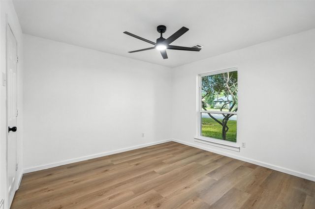 4303 Blackheath Road, Dallas, TX 75227