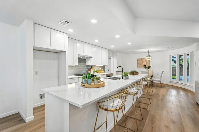 4303 Blackheath Road, Dallas, TX 75227