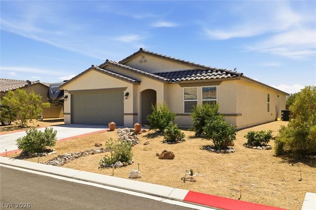 3813 East Gunnison Avenue, Pahrump, NV 89061