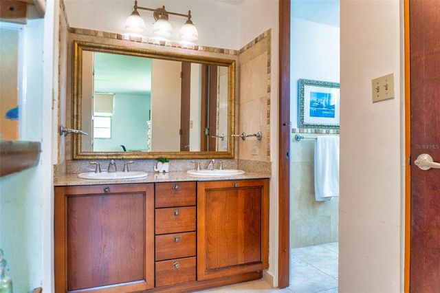 285 PALMANOVA INN RD 9-102, Humacao, PR 00791