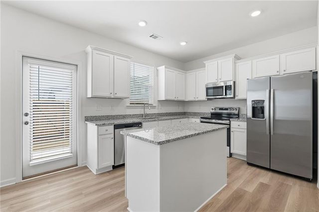 1502 Aralynn Way, Conyers, GA 30013