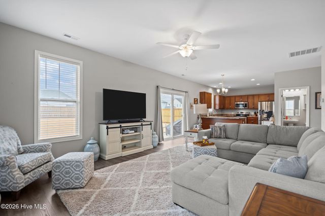 543 Heartwood Drive, Winnabow, NC 28479