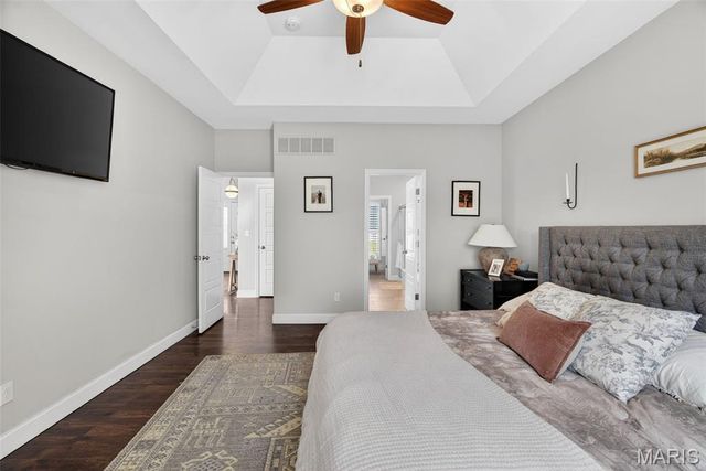 1042 Timber Bluff Drive, Wentzville, MO 63385