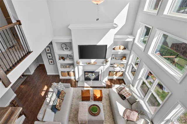 1042 Timber Bluff Drive, Wentzville, MO 63385