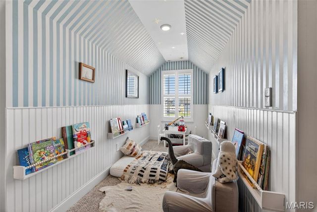 1042 Timber Bluff Drive, Wentzville, MO 63385