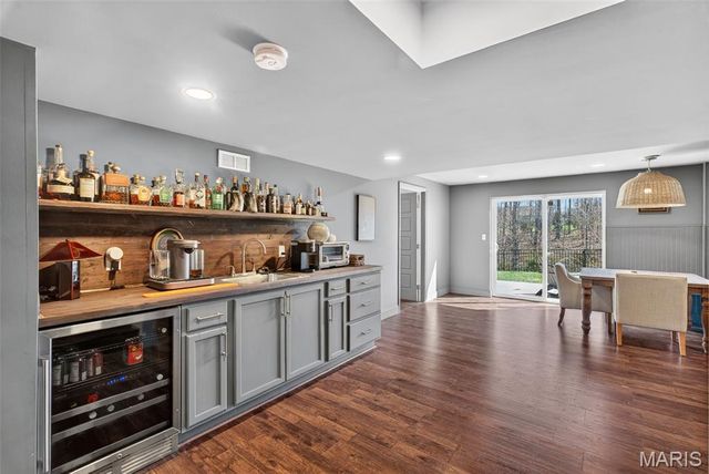 1042 Timber Bluff Drive, Wentzville, MO 63385