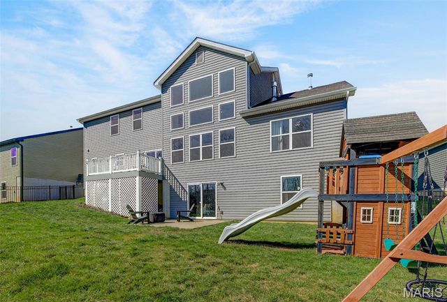 1042 Timber Bluff Drive, Wentzville, MO 63385