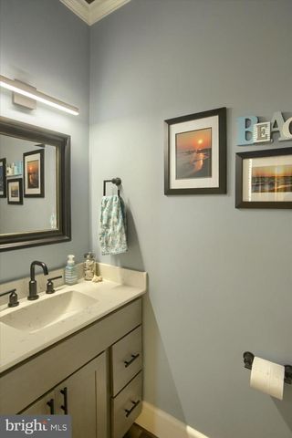 535 W HIGH ST, Hummelstown, PA 17036