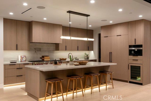 220 Carnation Avenue, Corona Del Mar (newport Beach), CA 92625