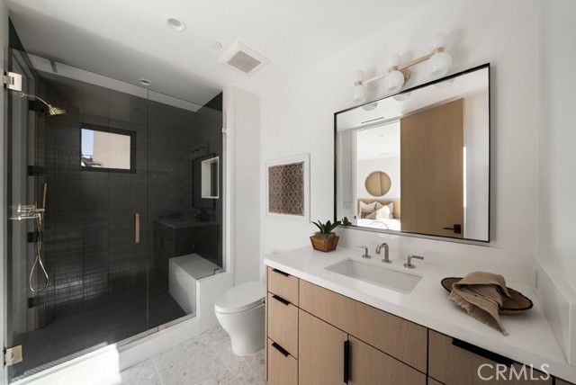 220 Carnation Avenue, Corona Del Mar (newport Beach), CA 92625