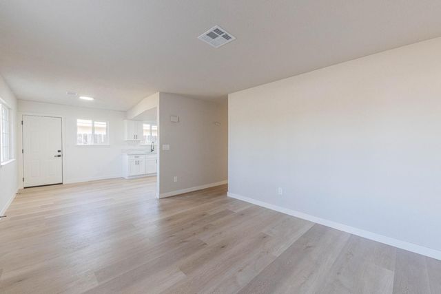 614 Maple Street, King City, CA 93930