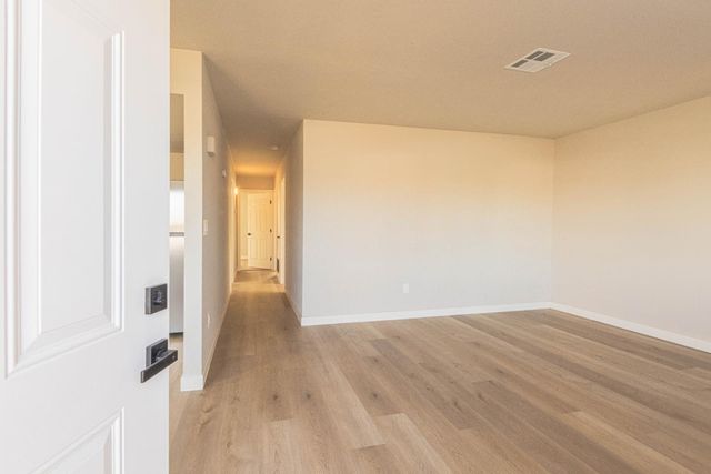 614 Maple Street, King City, CA 93930