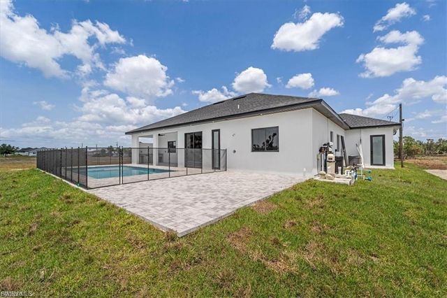 3234 NW 21st TER, Cape Coral, FL 33993