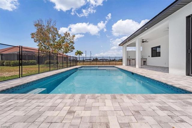 3234 NW 21st TER, Cape Coral, FL 33993